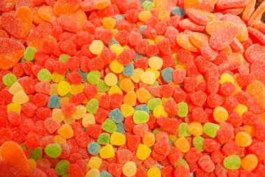 lezzetli çok renkli meyve marmelat. toplu sağlıksız parlak şekerler. farklı jöle fotoğraf yakın. şeker dükkanında lezzetli tatlılar. Kimse. 