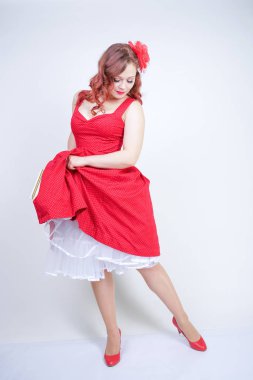 Pinup tarzı elbise güzel kız beyaz izole