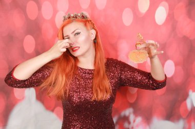 Kadın ucuz parfüm kötü koku hissi ve nefret ediyor