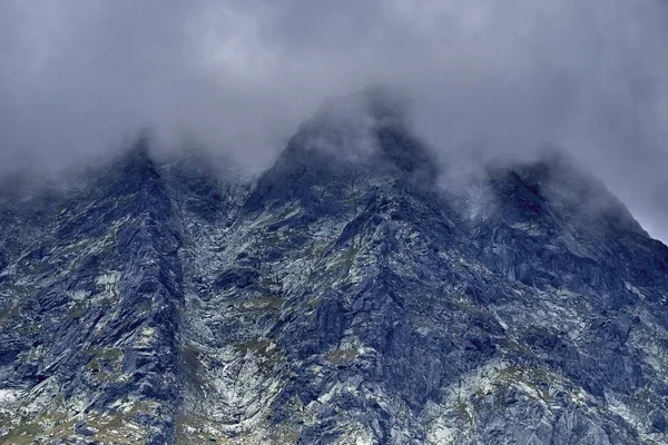 Hermosa Vista Panorámica Las Altas Montañas Tatras Principios Otoño Norte — Foto de Stock