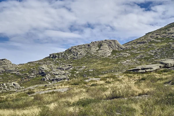 Hermoso Paisaje Estepa Verano Panorámico Montañas Piedra Monasterios Aiyrtau 1003 —  Fotos de Stock