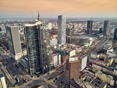 Panorama cityscape Varşova modern şehir, Pkin ve 