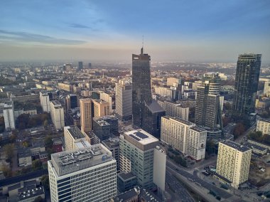 Panorama cityscape Varşova modern şehir, Pkin ve 