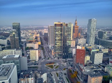 Panorama cityscape Varşova modern şehir, Pkin ve 