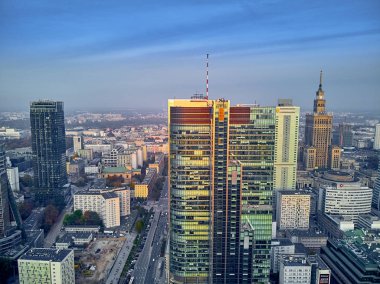 Panorama cityscape Varşova modern şehir, Pkin ve 