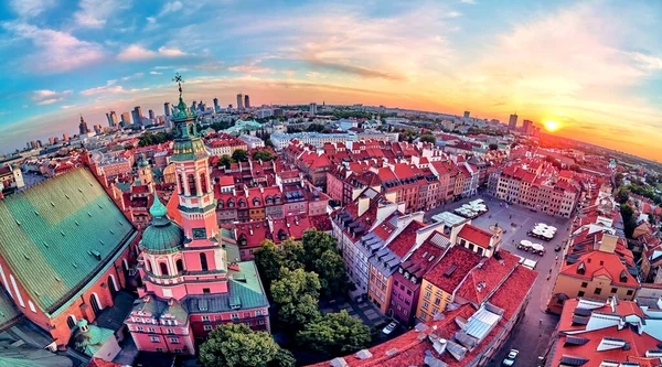 Krásný Panoramatický Výhled Staré Varšavské Město Pol Stare Miasto Moderními — Stock fotografie