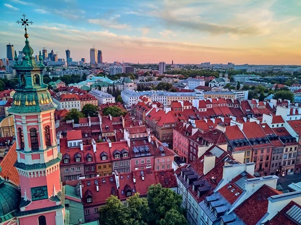 바르샤바 시가지 바르샤바에서 왕립성 폴란드 지기스문트 바사의 — 스톡 사진