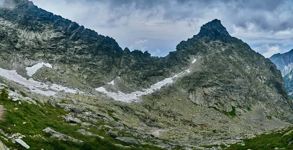 Piękny Panoramiczny Widok Góry Parku Narodowym Tatry Wysokie Północna Słowacja — Zdjęcie stockowe