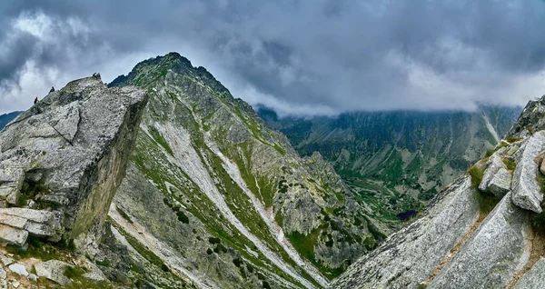 Piękny Panoramiczny Widok Góry Parku Narodowym Tatry Wysokie Północna Słowacja — Zdjęcie stockowe