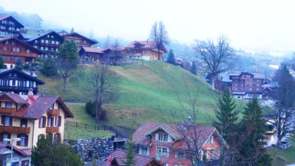 Grindelwald Switzerland Марта 2018 Года Вид Туманную Гриндельвальдскую Деревню Долине — стоковое видео