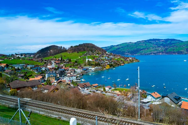 Beautiful Landscape Brienz Village Shore Lake Brienz Switzerland — Stock Photo, Image