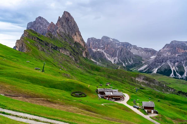 Bu Gardena Vadisi Funes vadiden ayıran ünlü Odle Dolomites İtalya dağ manzarası harika
