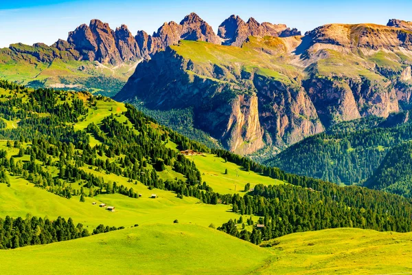 Vista Montaña Piedra Caliza Los Alpes Italianos Los Dolomitas Día — Foto de Stock