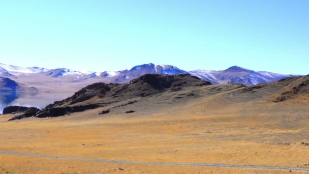 Вид Гору Монгольян Вблизи Озера Хар Ховде Монголии — стоковое видео