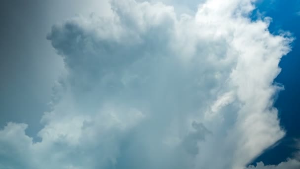 Waktu Selang Awan Bergerak Langit Biru Malam Hari Hujan — Stok Video