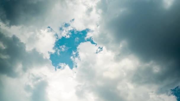 Regen Wolken Bewegen Lucht Het Zomerseizoen Timelapse — Stockvideo