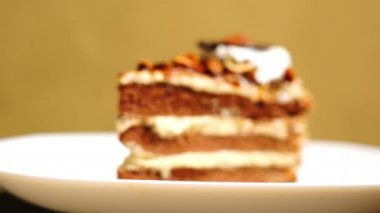 Beyaz bir tabak tabak tabak tabak tabak tabak tabak tabak tabak tabak tabak tabak tabak tabak tabak tabaktabak tabakta odak ayarlama