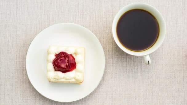 Top View Cake Garnished Cream Strawberry Cup Coffee Stop Motion — Stock Video