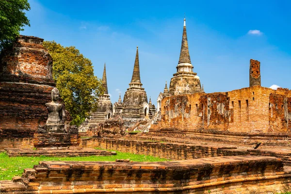 Wat Phra Si Sanphet v historickém parku Ayutthaya — Stock fotografie