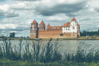 Mir kentinde Ortaçağ Kalesi