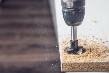 Forstner freze kesici çalışmalarında