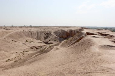 Akhsikent, Özbekistan 'ın Namangan bölgesinin Turakurgan ilçesindeki Şehand köyü yakınlarında bulunan antik yerleşim yeridir. 