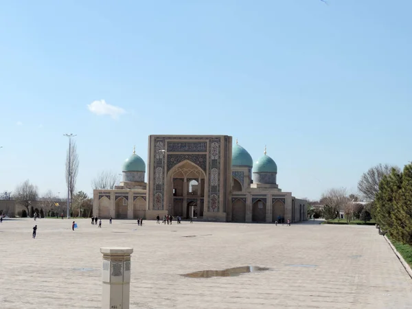 Tashkent Uzbekistan Marzo 2019 Veduta Della Madrasa Hazrati Imam Complex — Foto Stock