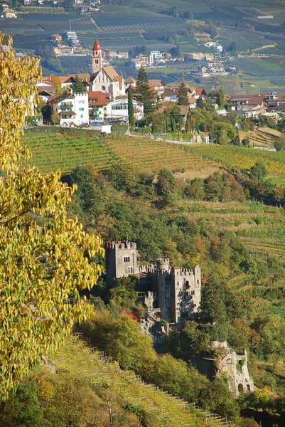 Brunnenburg Замок Місті Tirolo Південний Тироль Італія Brunnenburg Замок Бере — стокове фото