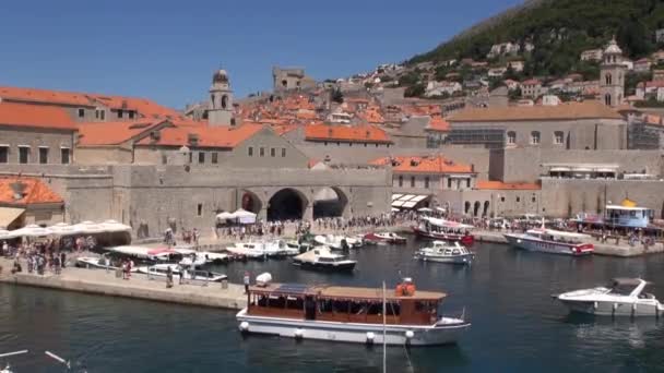 Puerto Dubrovnik Croacia Gruz Harbor Principal Entrada Marítima Dubrovnik Puerto — Vídeos de Stock