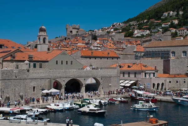 Dubrovnik, Croatia: View of the Old Port. — Stock Photo, Image