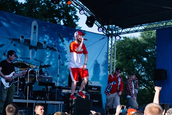 Concierto del artista de rap ucraniano Yarmak mayo 27, 2018 en el festival en Cherkassy, Ucrania — Foto de Stock