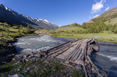 dağın dağlarında manzara