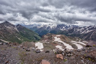 Elbrus bölge, Kafkasya'da, Elbrus bir dağ manzarası.