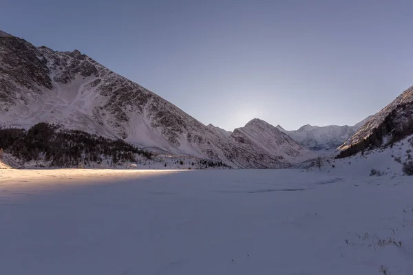 Landschap Van Bergen Gletsjers Bij Zonnig Weer — Stockfoto