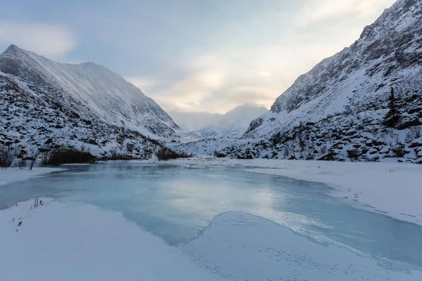 Zima Západ Slunce Ledové Království Belucha Jezera Zamrzlá Horách Při — Stock fotografie