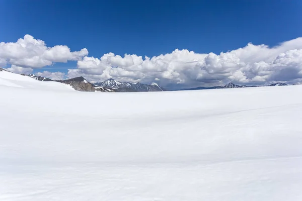 Paisaje Montañas Glaciares Clima Soleado —  Fotos de Stock