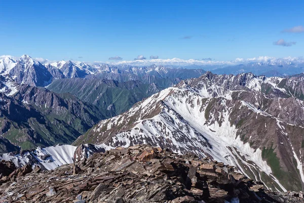 Ορεινό Τοπίο Ξεκούραση Στα Βουνά Πεζοπορία Στα Βουνά — Φωτογραφία Αρχείου