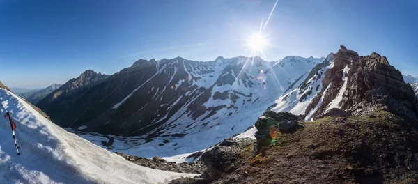 Panorama Horská Krajina Ledovce Skály Sníh Široké Panorama Vysoká Kvalita — Stock fotografie