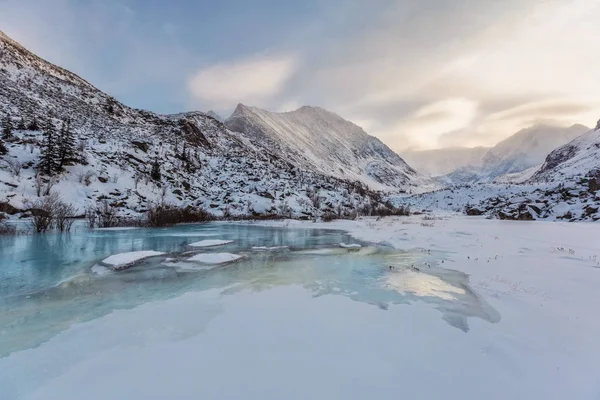 Zima Západ Slunce Ledové Království Belucha Jezera Zamrzlá Horách Při — Stock fotografie