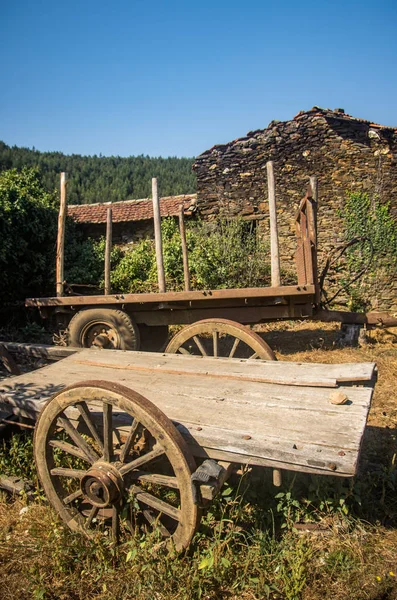 Old Abandoned Wooden Wagons Rural Countryside — Stock Photo, Image