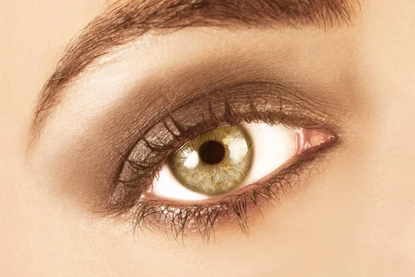 Ženské Oko Krásnou Tváří — Stock fotografie