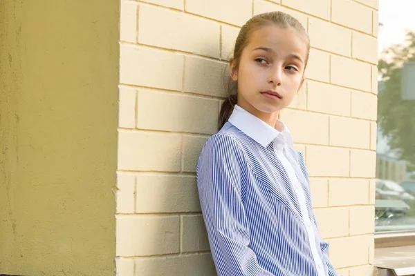 Retrato Menina Atraente Anos Idade — Fotografia de Stock