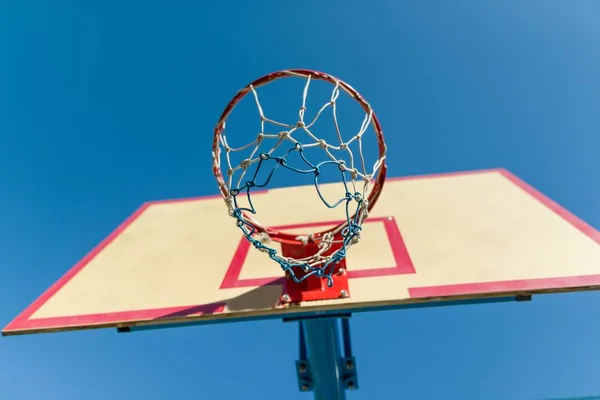 Pallacanestro Strada Scudo Primo Piano Anello Basket — Foto Stock