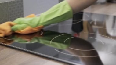 El kadın temizlik modern pişirme cam seramik elektrikli panel bez ile Temizleme