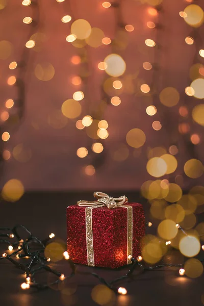 Foto Einer Urlaubs Geschenkbox Mit Bokeh Lichtern — Stockfoto