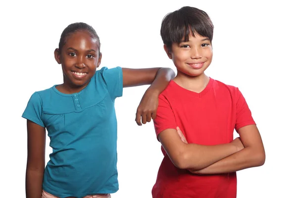 Erkek ve kız çok ırklı çifti mutlu okul çocuklar Stok Resim