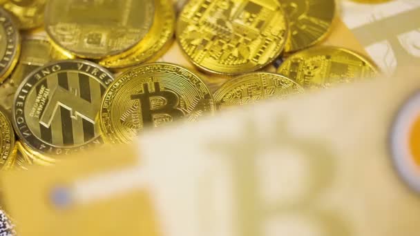 Μακροεντολή Αργή Κίνηση Φρέσκο Κακότροπος Bitcoin Χαρτονομισμάτων Λογότυπο Πέφτει Στο — Αρχείο Βίντεο