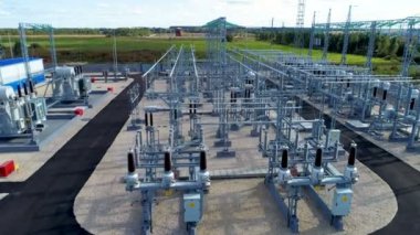 Portre siyah seramik izolatörler akım taşıyan parçalar elektrik alt istasyonlar, kapalı switchgears izole
