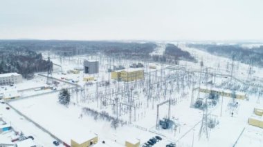 Dağıtım İstasyonu teller holding yapıları ile