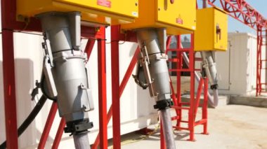 kamera büyük gri borular soğutma için servis taleplerine bağlı gösterir